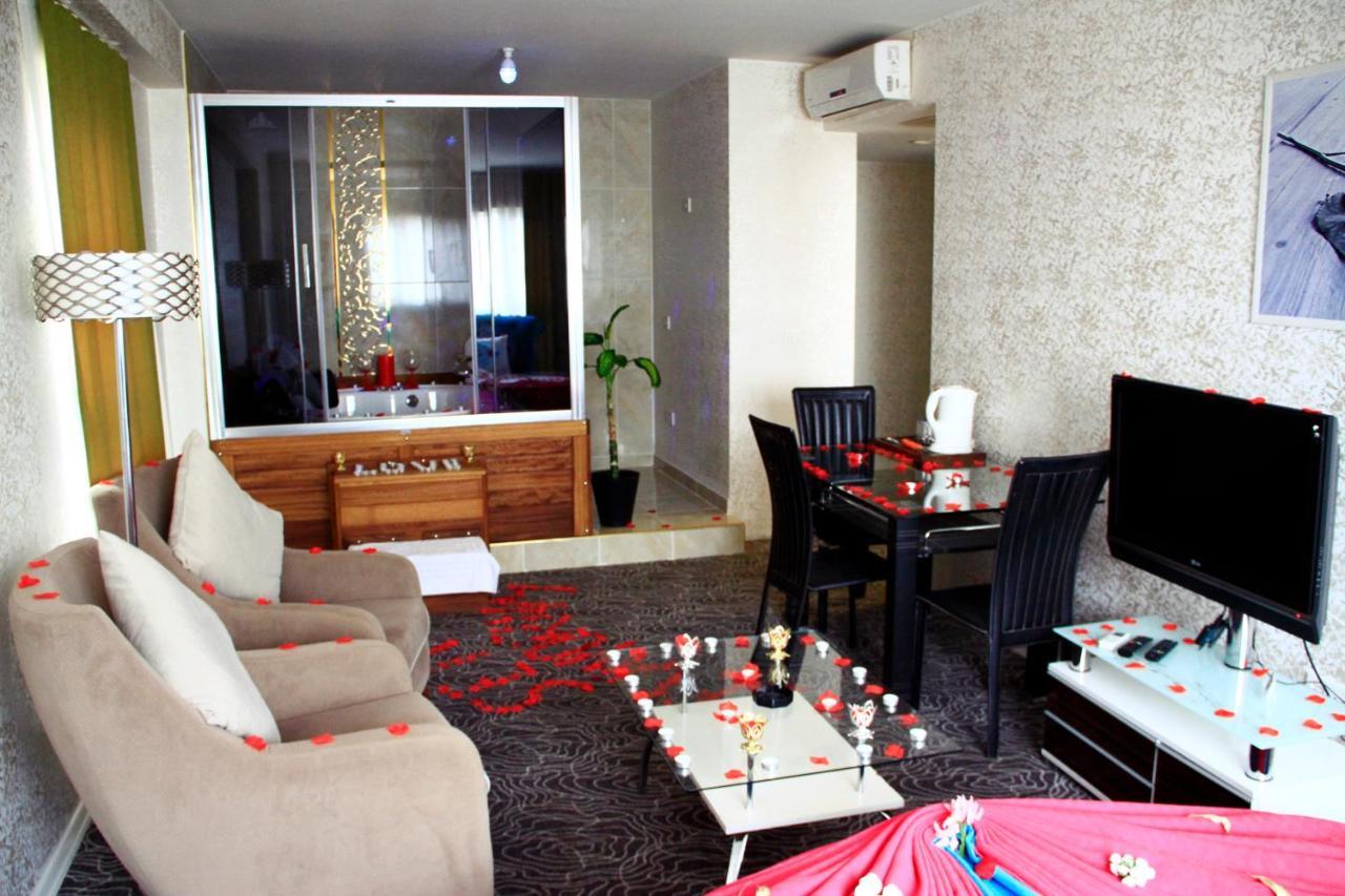 Hit Suites Beylikduezue Büyükçekmece Extérieur photo